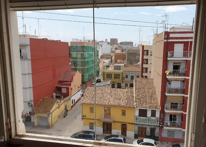 Apartment 400 Meters From The Beach