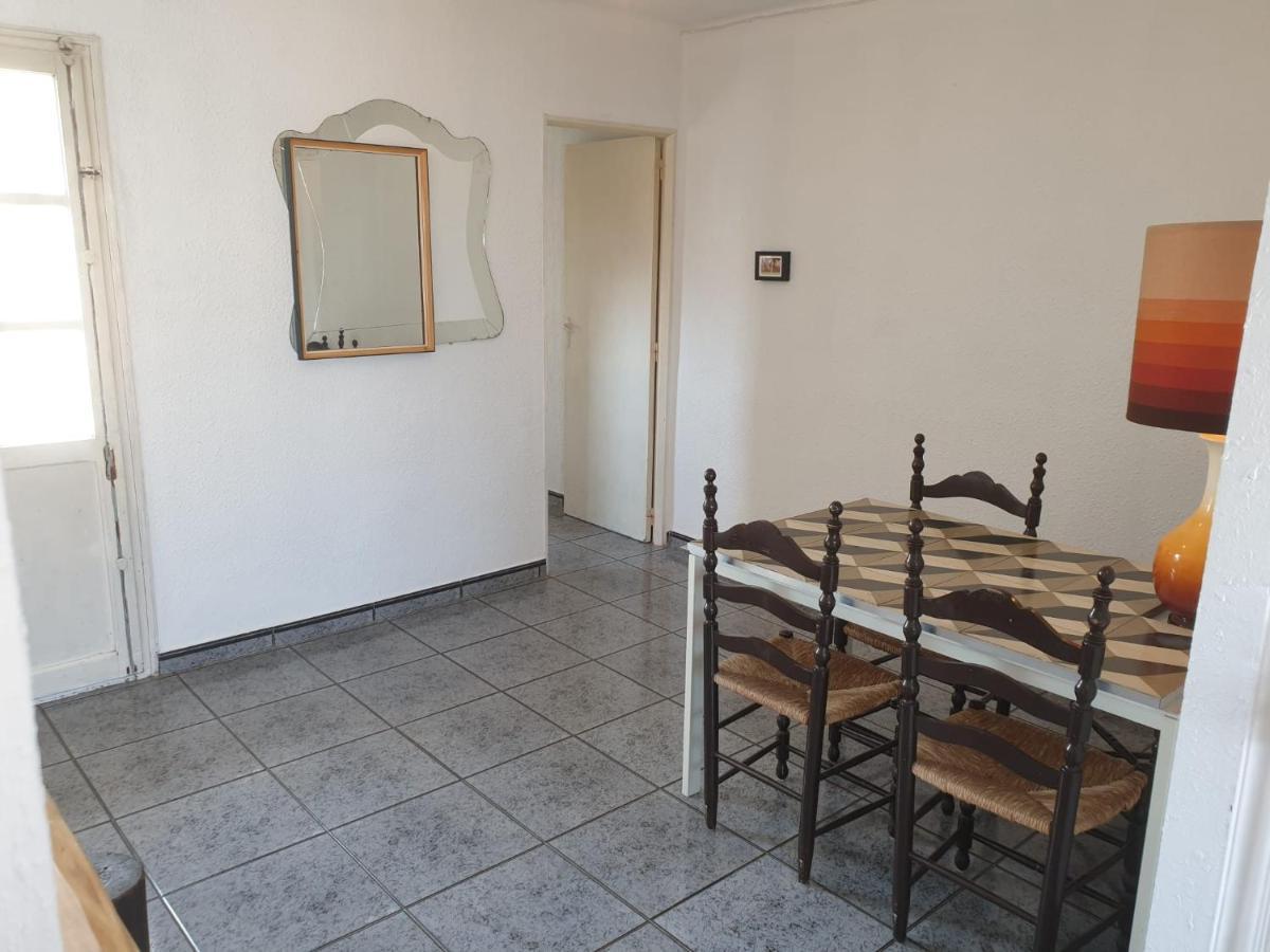 400 Meters From The Apartament